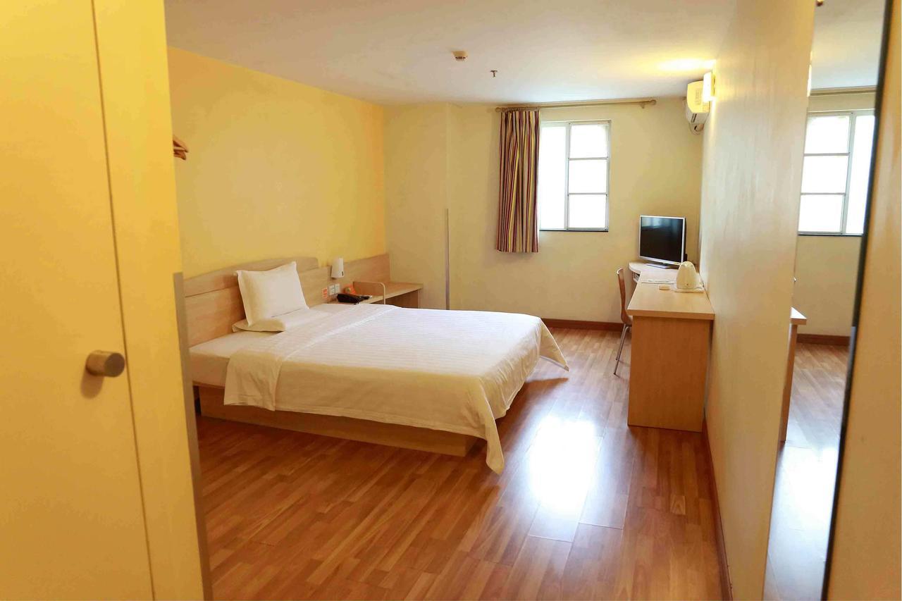 7Days Inn Wuhan Zhuankou Development Zone Jianghan University ห้อง รูปภาพ