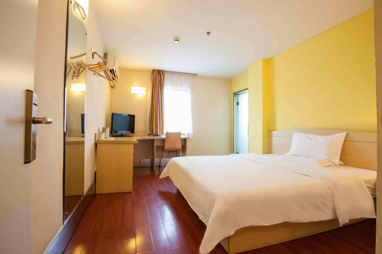 7Days Inn Wuhan Zhuankou Development Zone Jianghan University ห้อง รูปภาพ